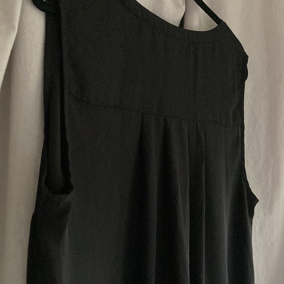 Torrid Black high-low tank-top blouse size 1 - Picture 7 of 7